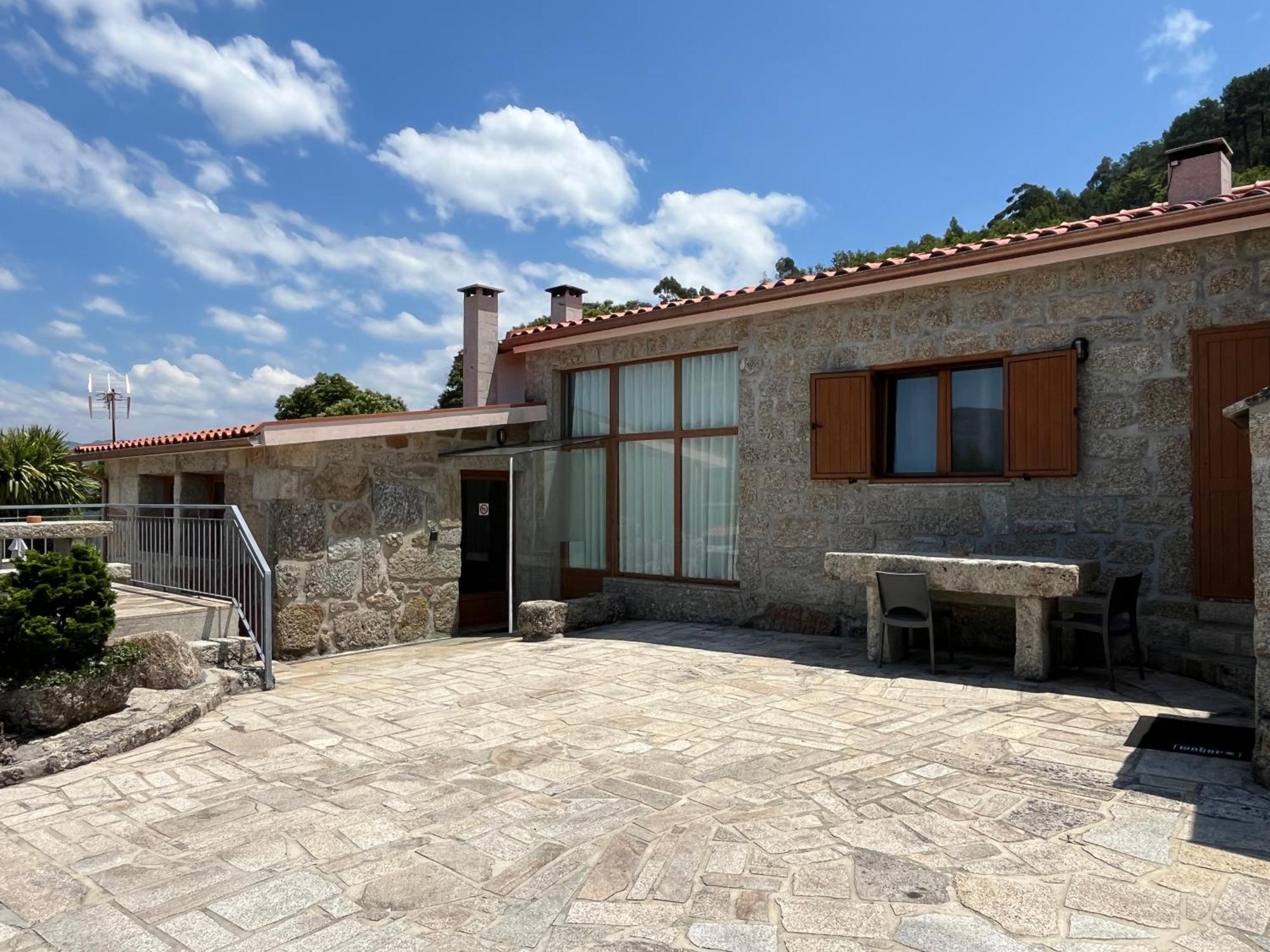 Casa Da Lage - T1 Com Piscina Privada - Geres Exterior photo